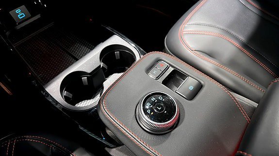 Vehicle Image 13