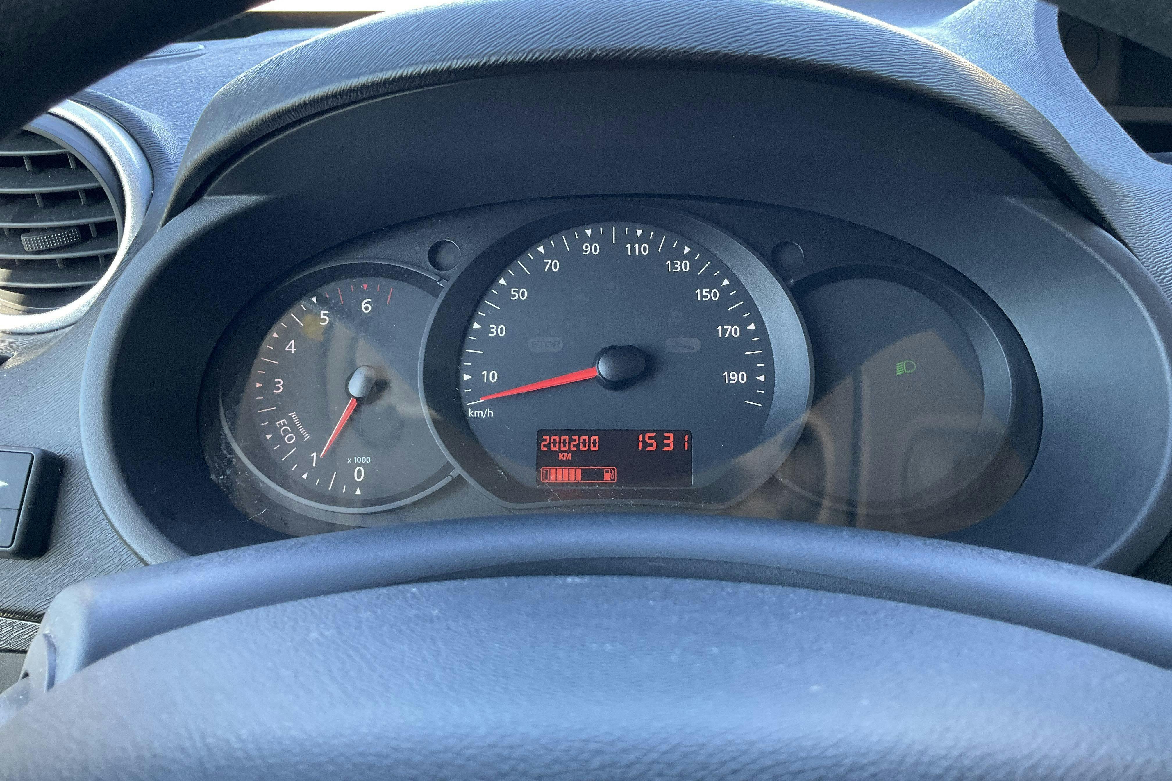 Vehicle Image 9