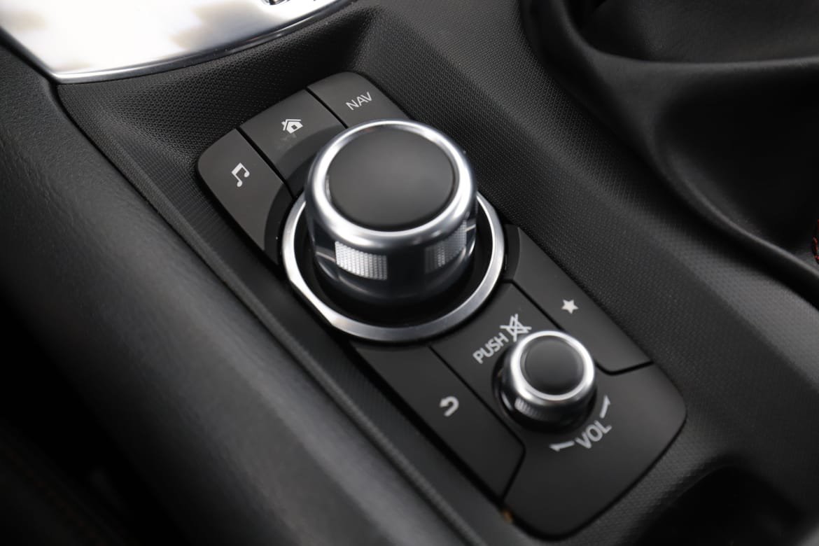 Vehicle Image 24