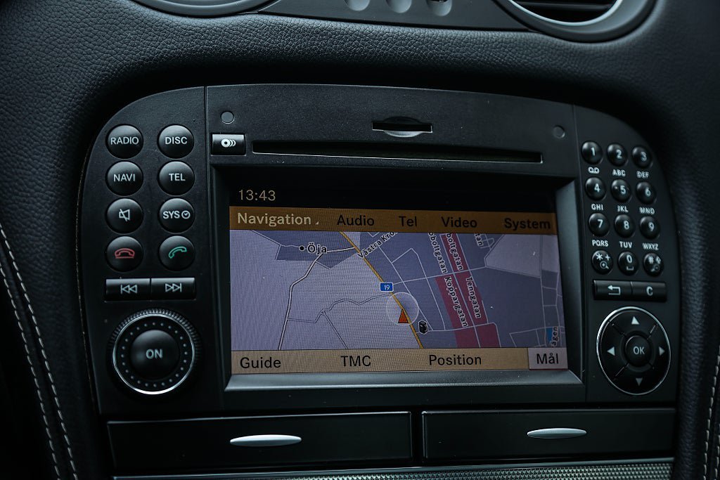Vehicle Image 24