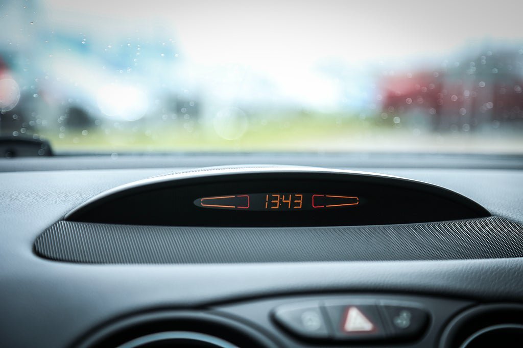 Vehicle Image 25
