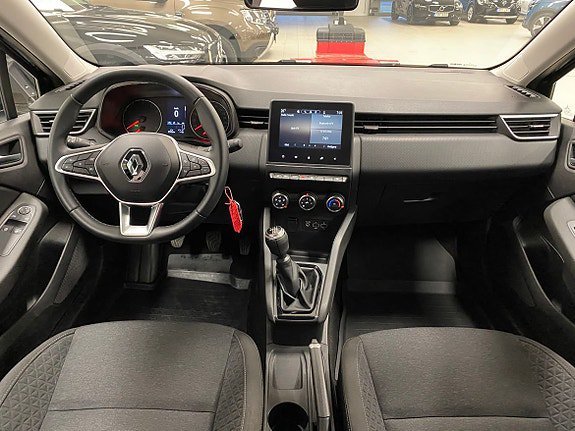 Vehicle Image 11