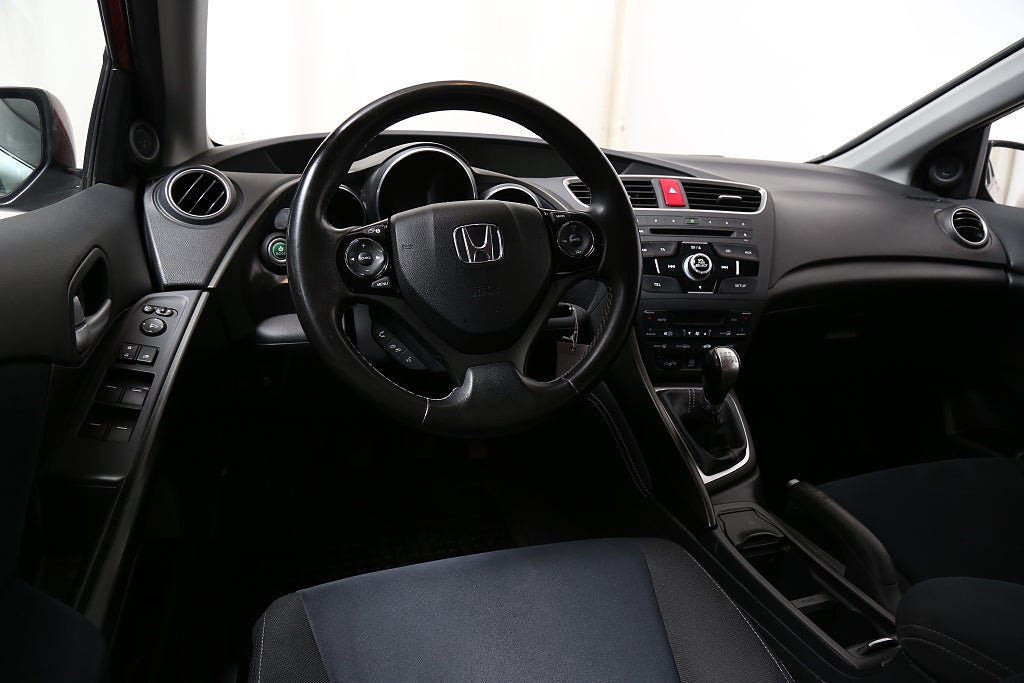 Vehicle Image 15