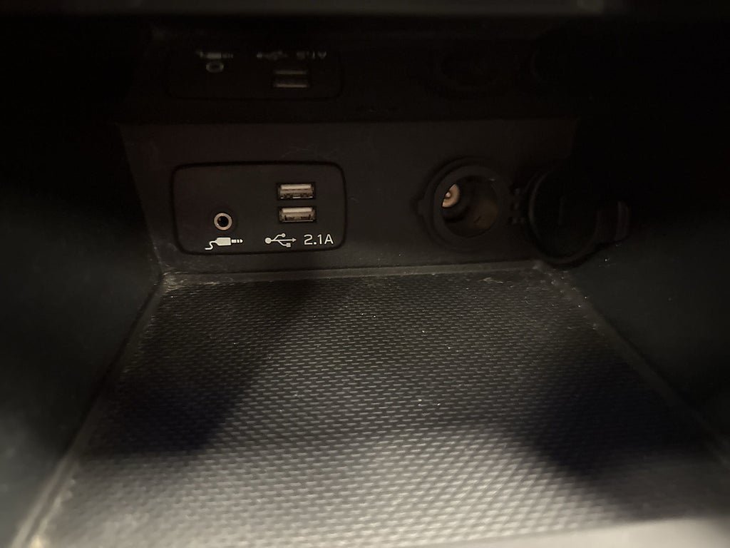 Vehicle Image 22