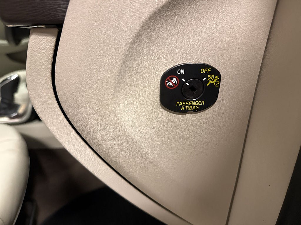 Vehicle Image 26