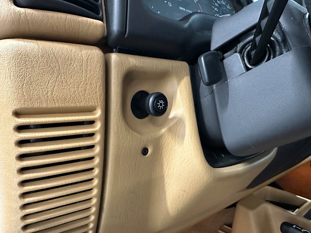 Vehicle Image 20