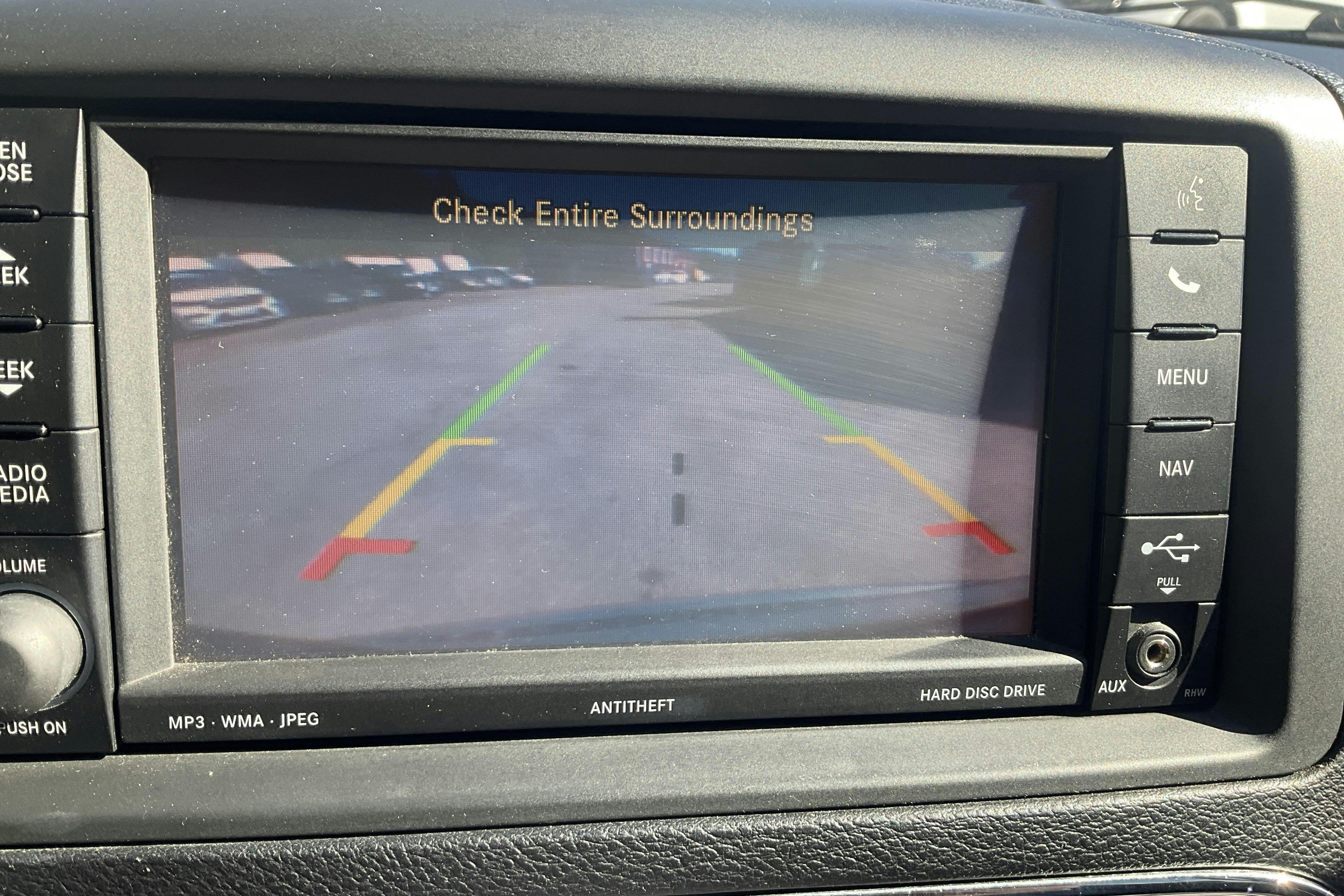 Vehicle Image 13