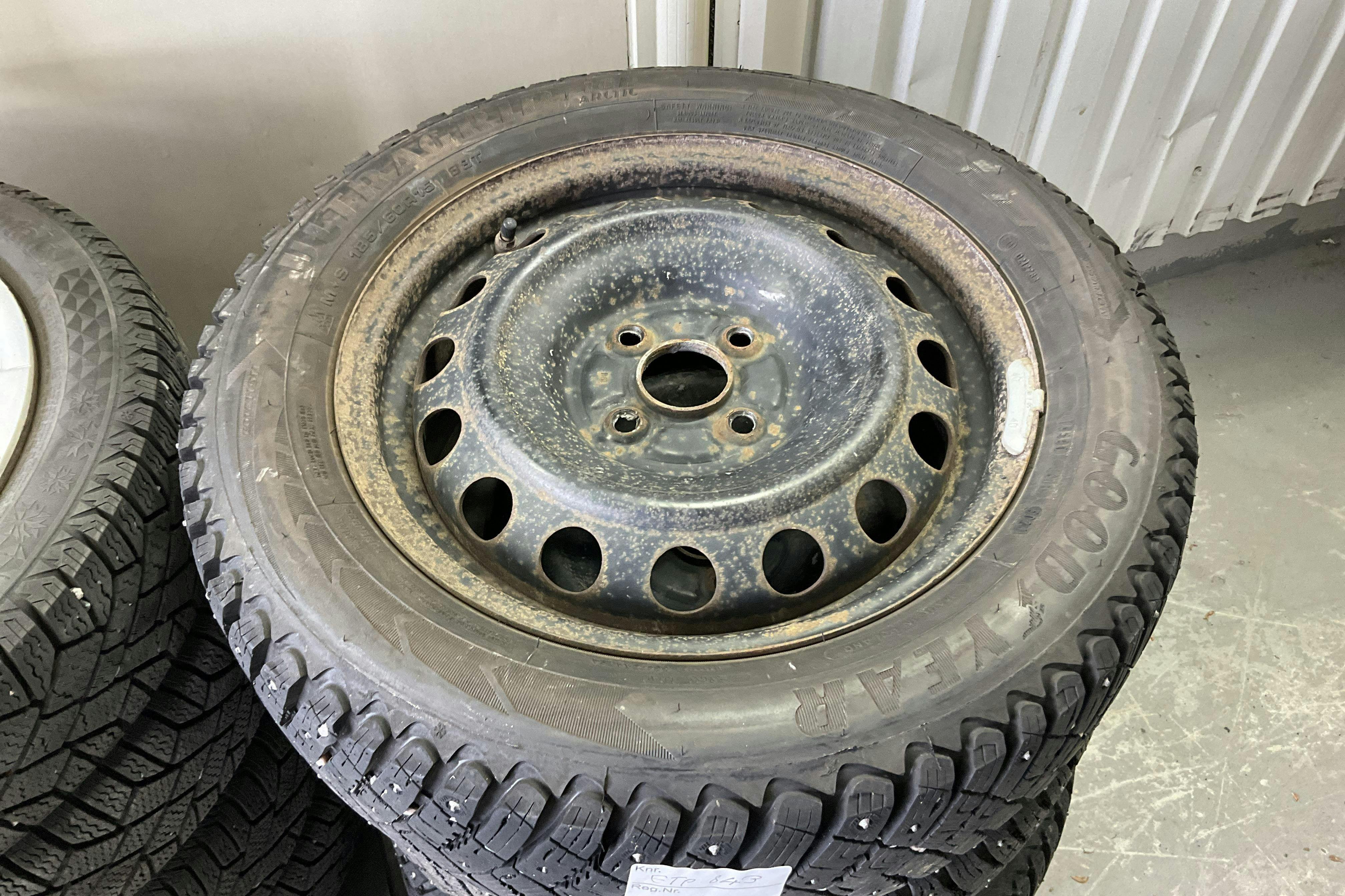 Vehicle Image 12