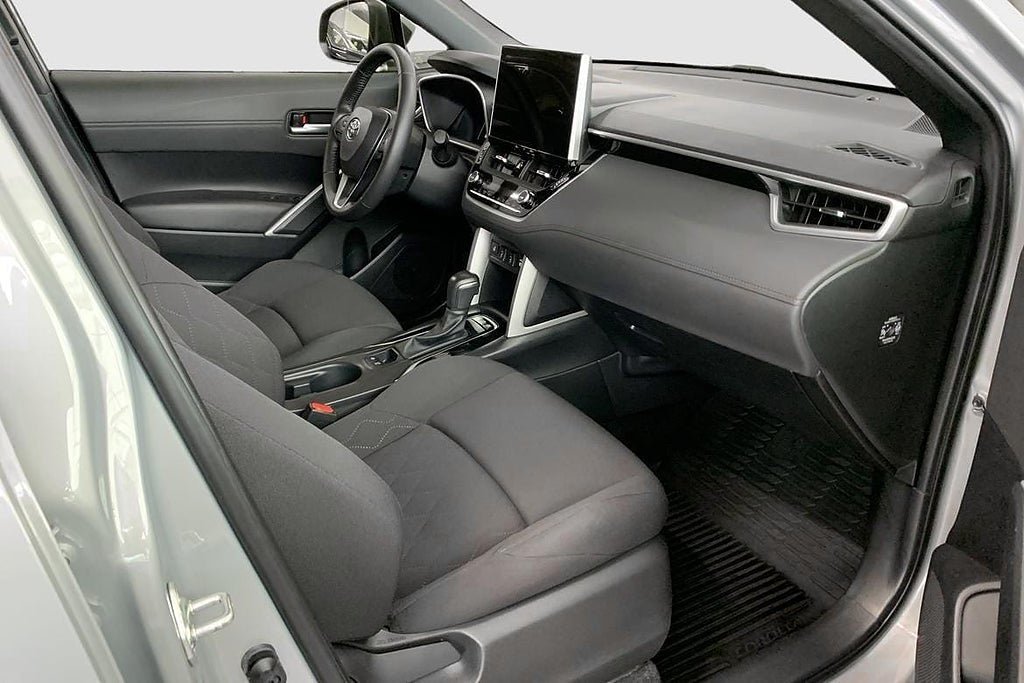 Vehicle Image 7