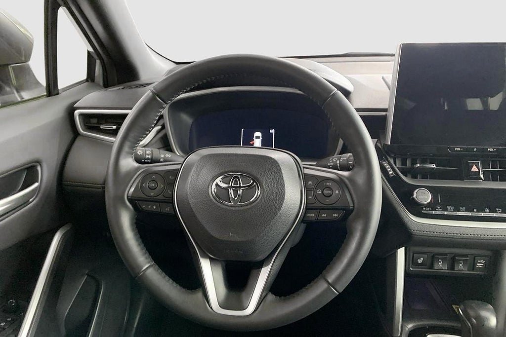 Vehicle Image 10