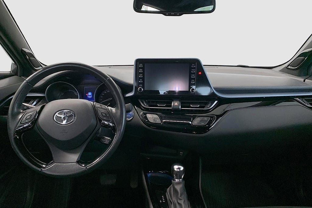 Vehicle Image 10