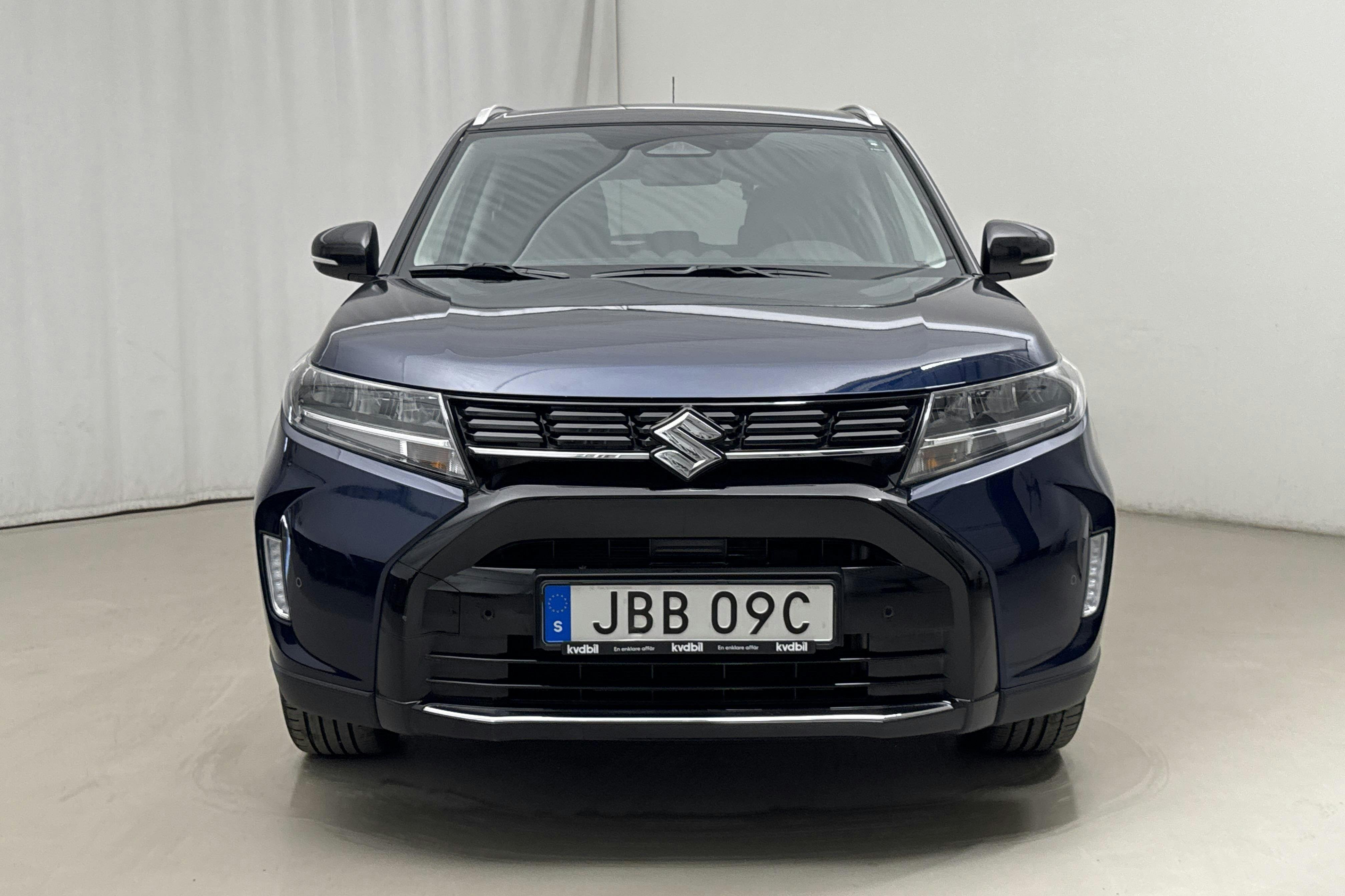 Vehicle Image 4