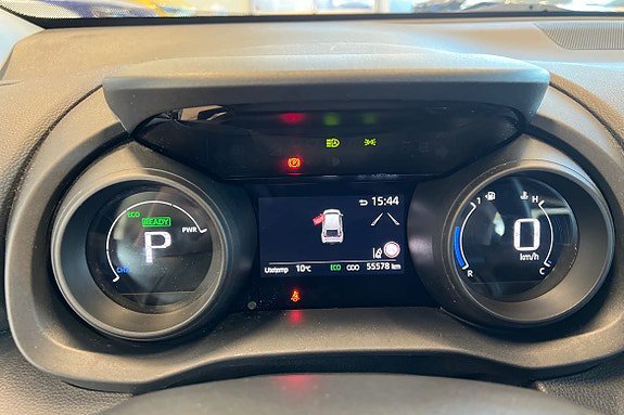 Vehicle Image 15