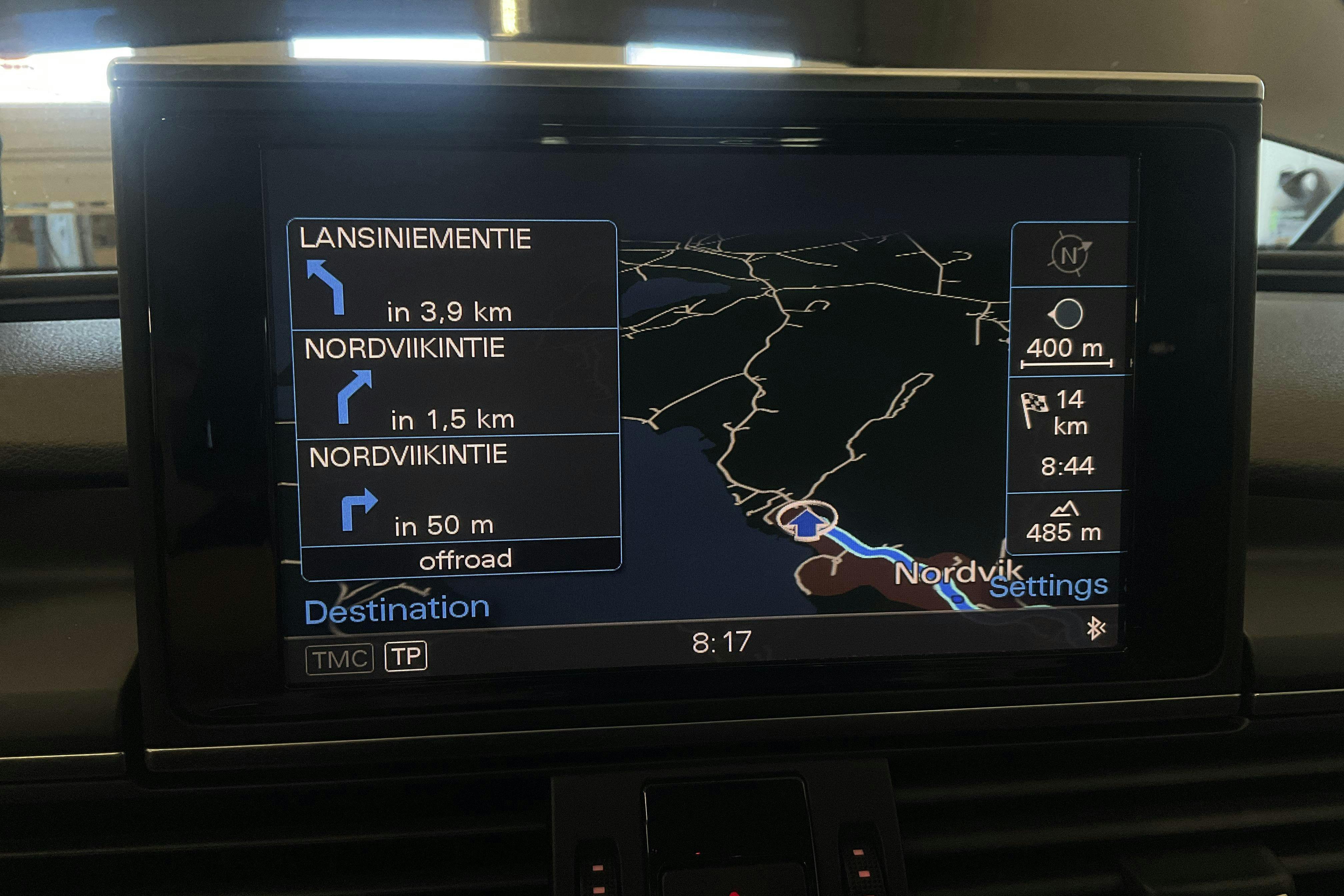 Vehicle Image 11