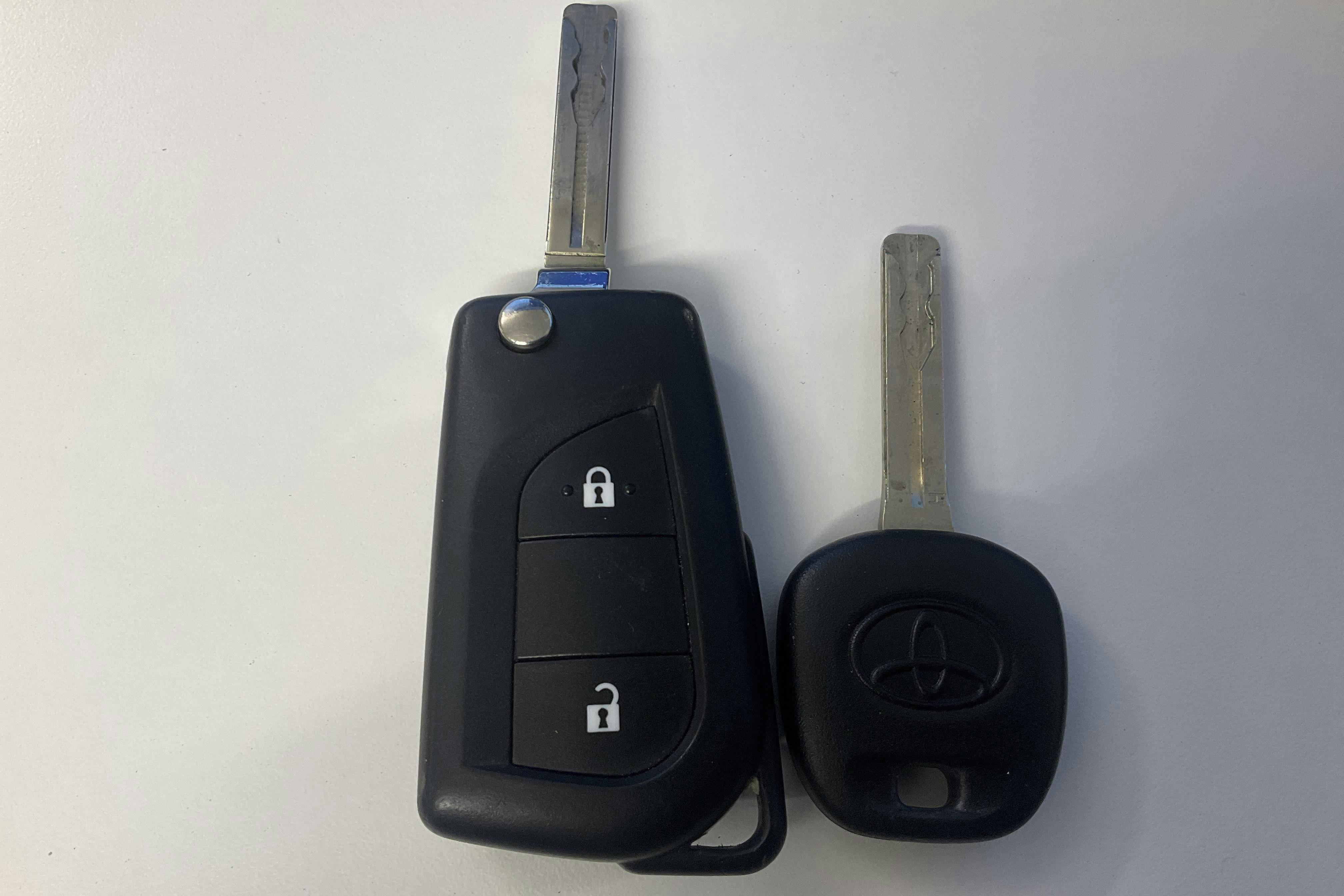 Vehicle Image 15