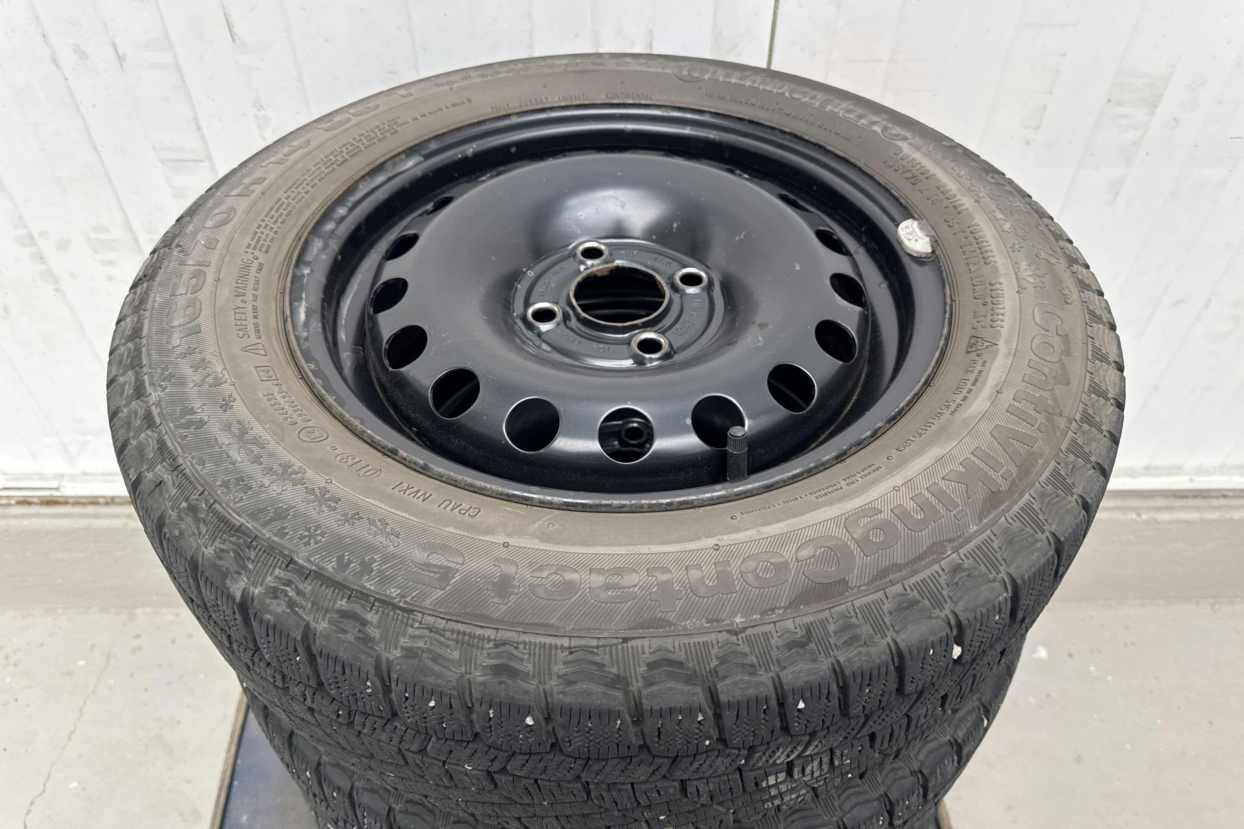 Vehicle Image 15
