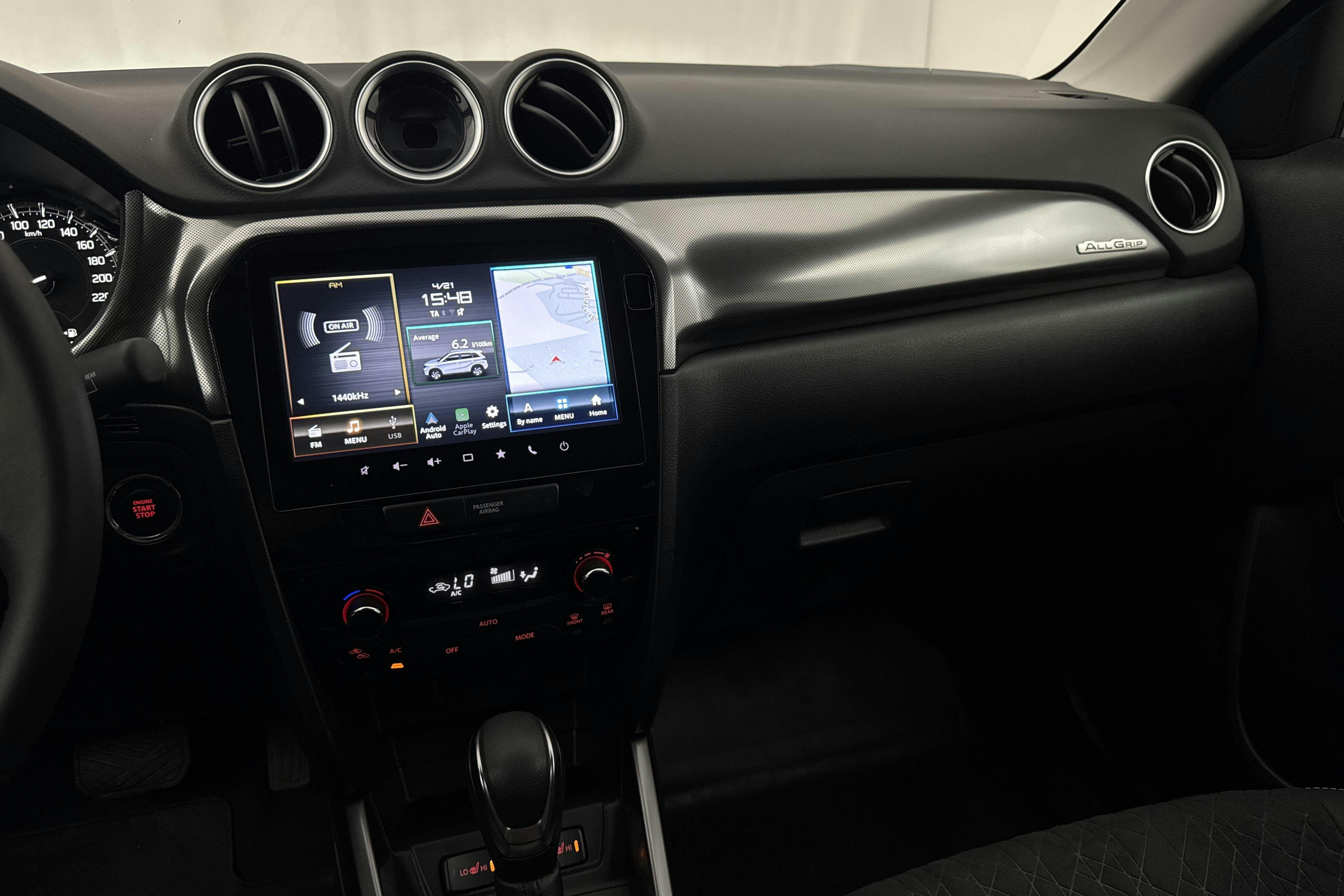 Vehicle Image 14