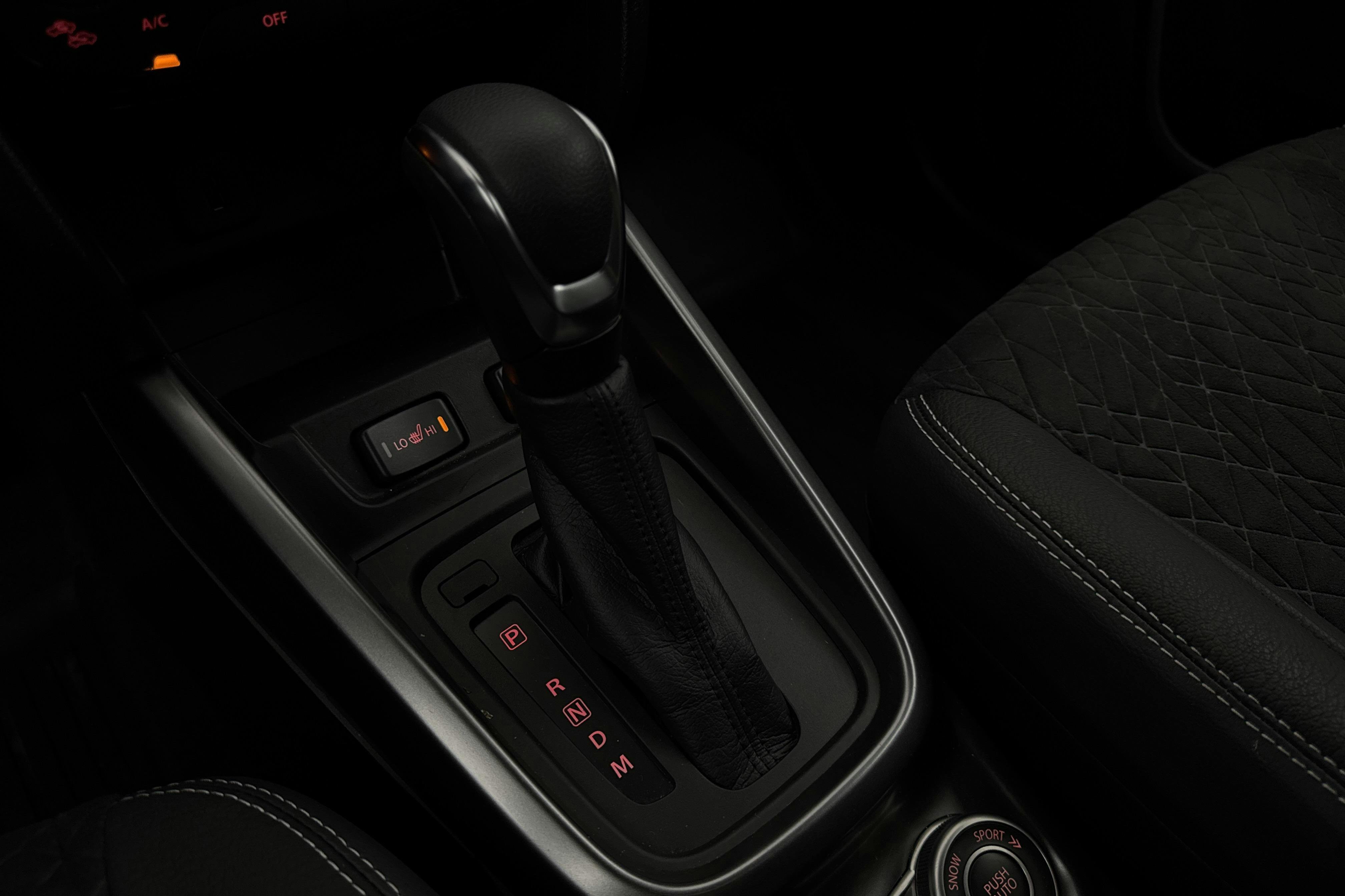 Vehicle Image 17