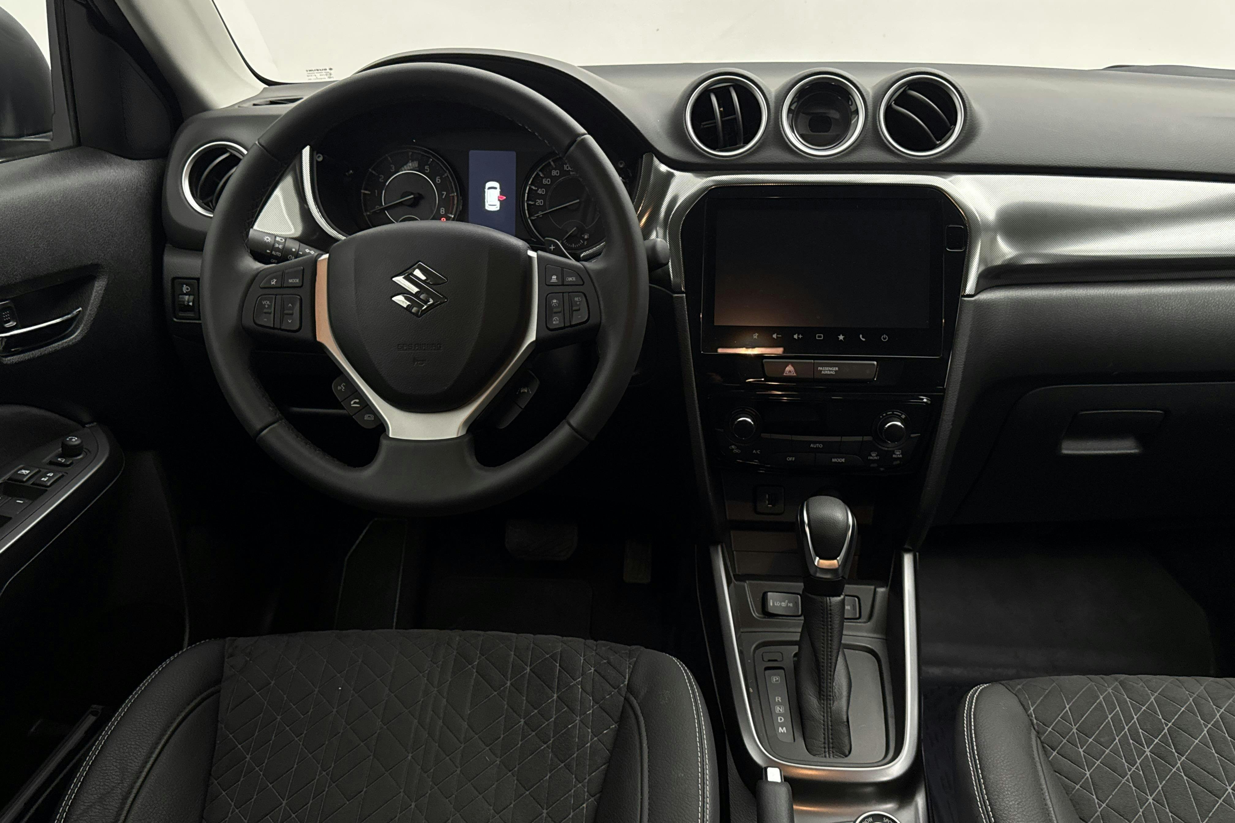 Vehicle Image 18