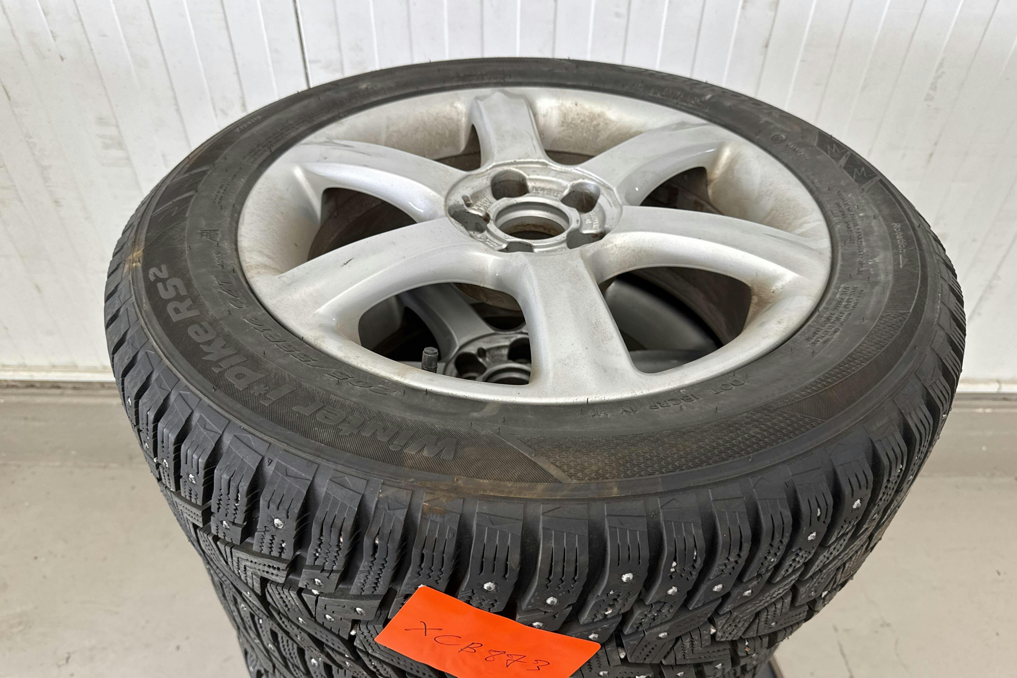 Vehicle Image 19