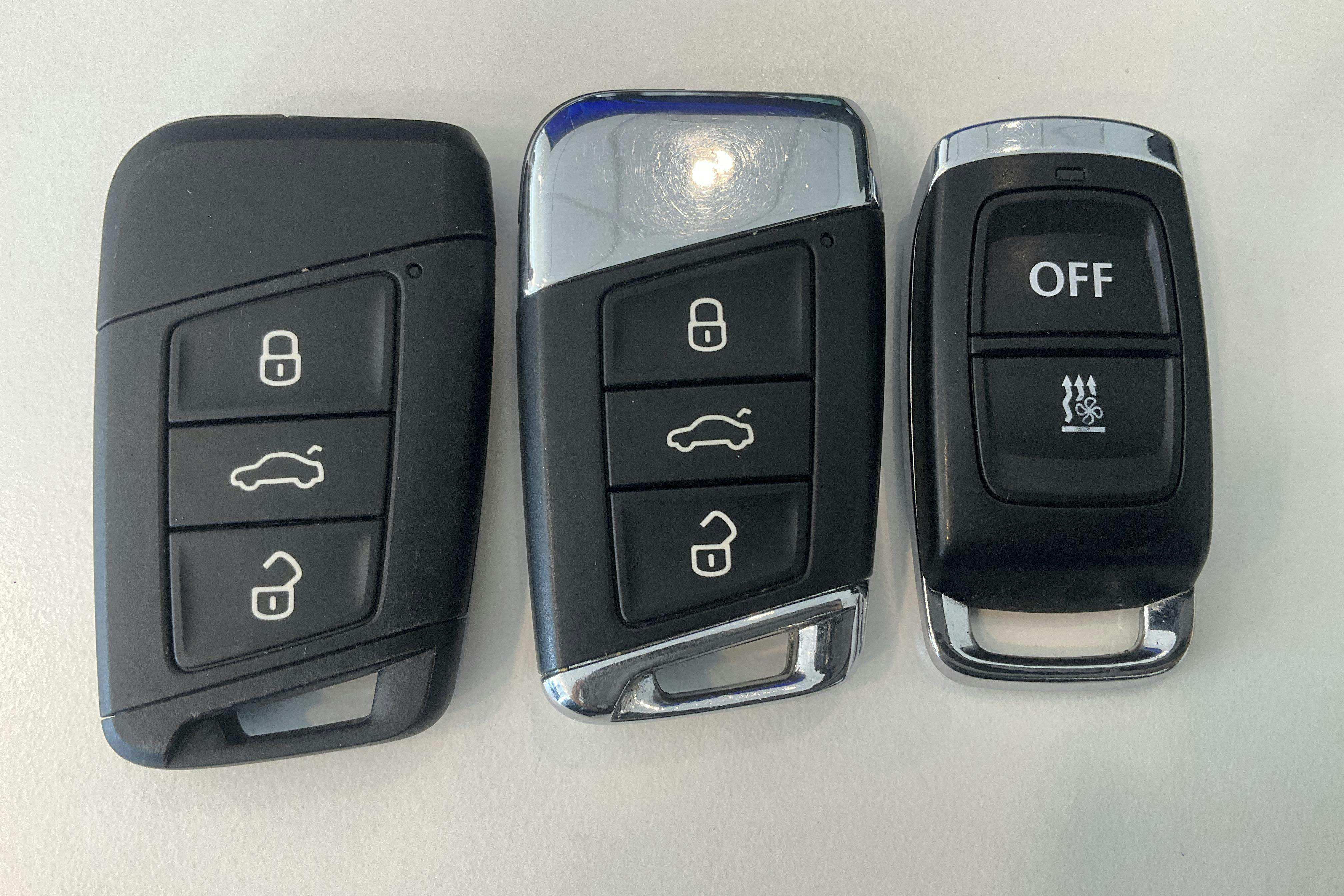 Vehicle Image 22
