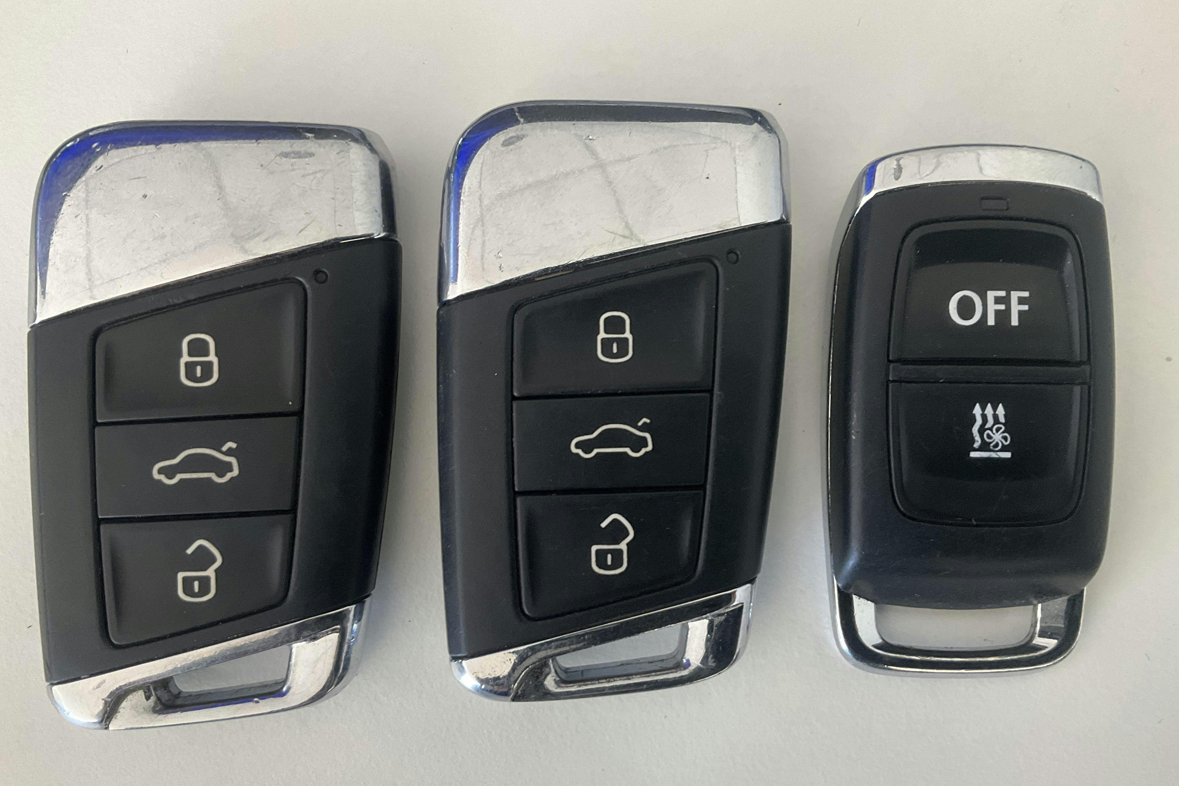Vehicle Image 22
