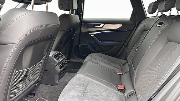 Vehicle Image 29