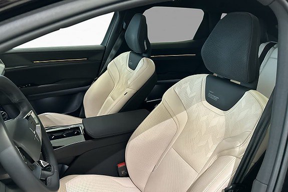 Vehicle Image 27