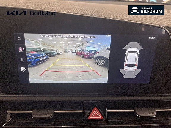 Vehicle Image 15