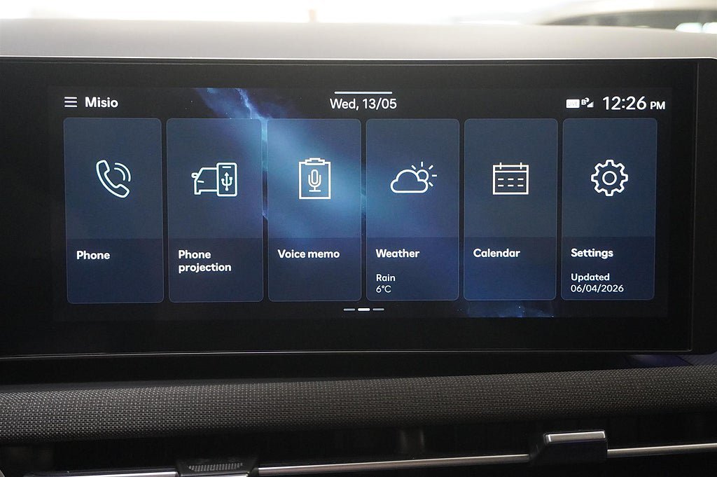 Vehicle Image 12