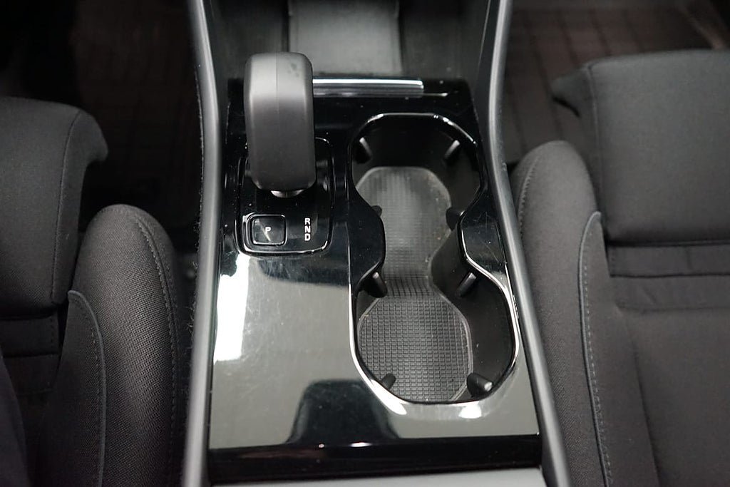 Vehicle Image 14