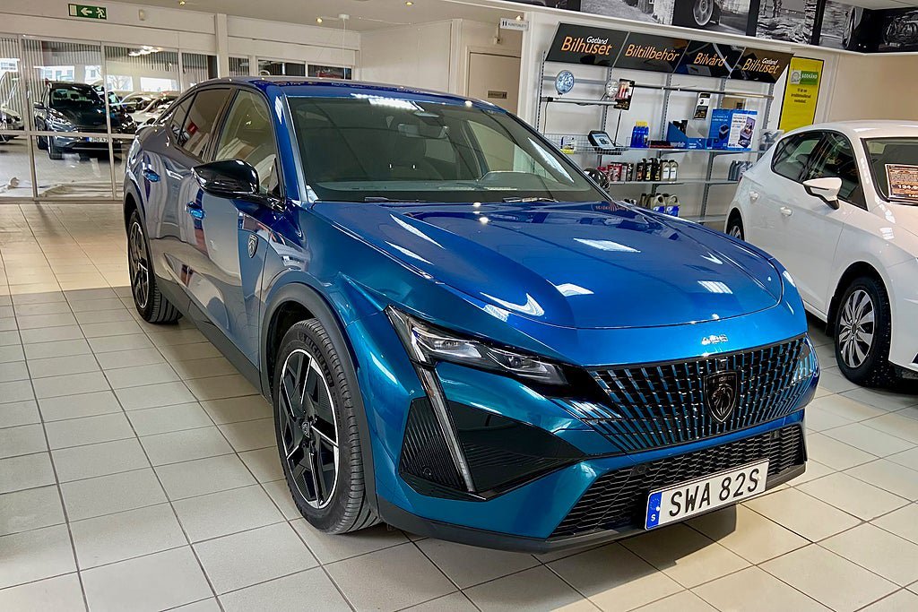 Vehicle Image 5