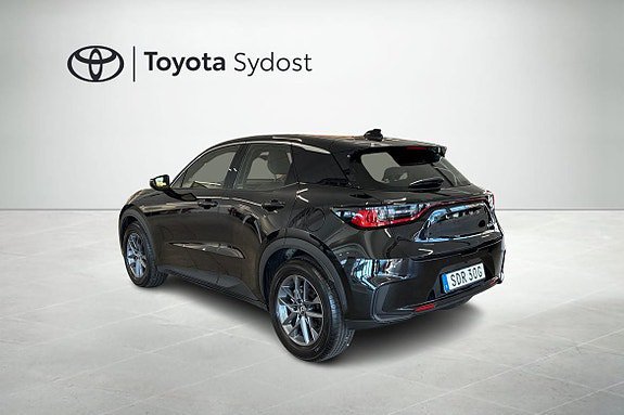 Vehicle Image 13