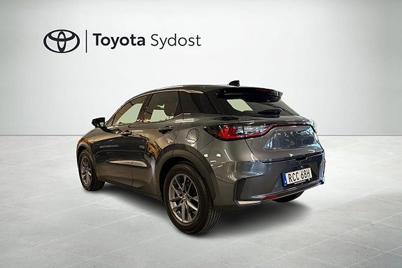 Vehicle Image 13