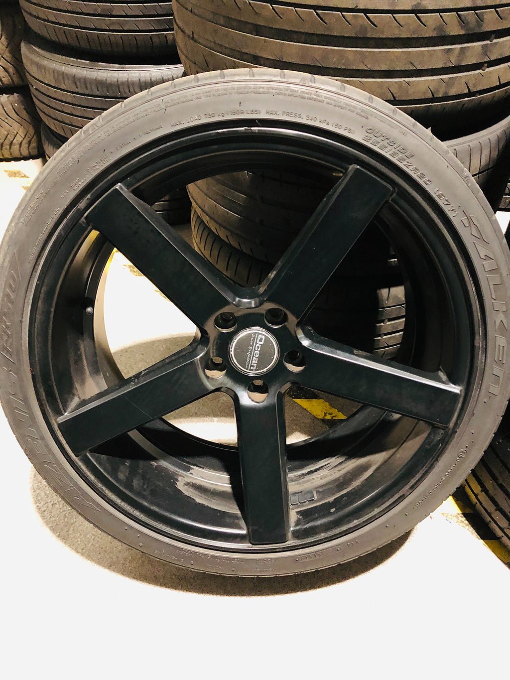 Vehicle Image 11