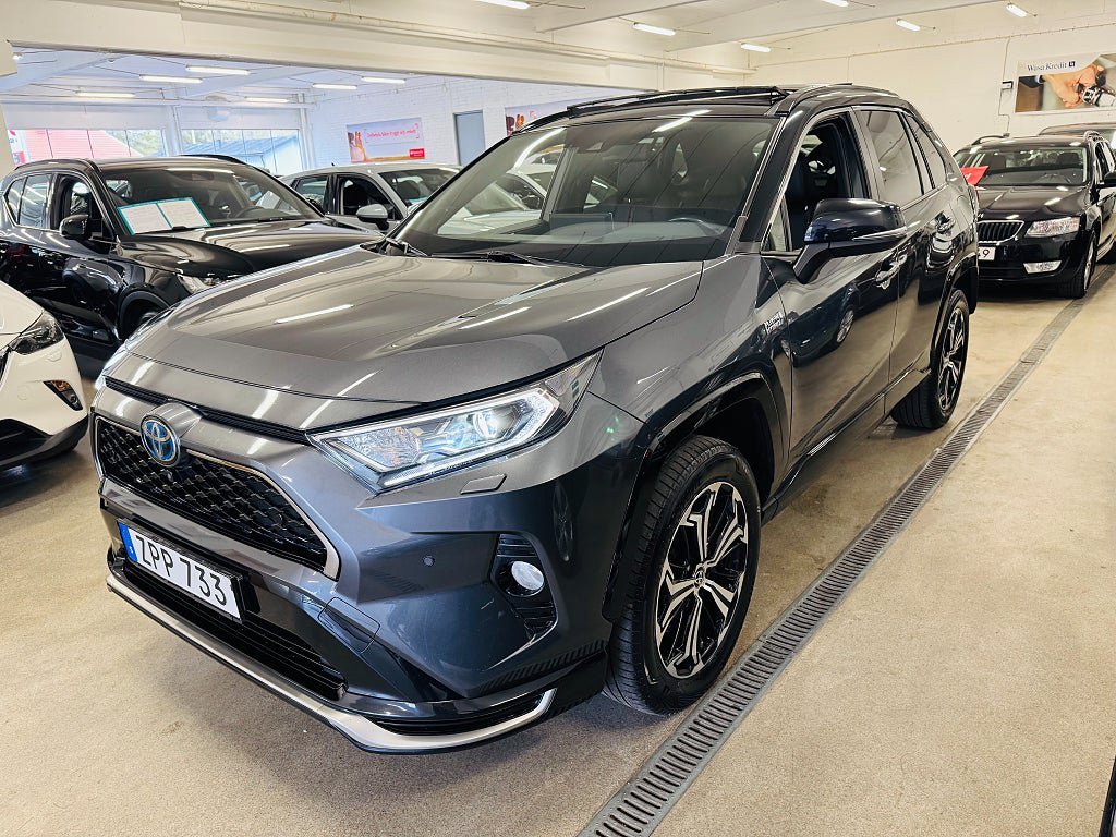 Vehicle Image 14