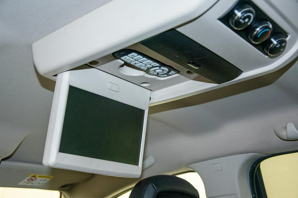 Vehicle Image 12