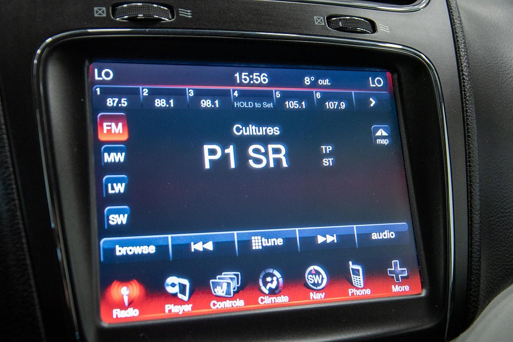 Vehicle Image 18