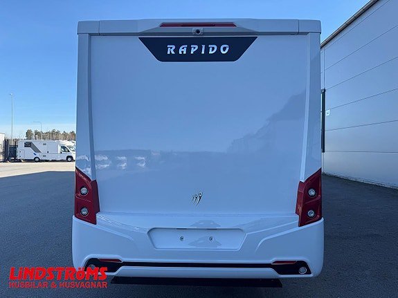 Vehicle Image 24