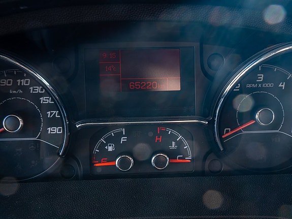 Vehicle Image 23