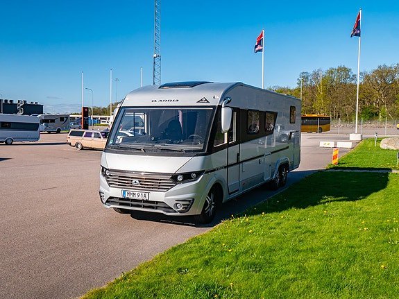 Vehicle Image 26