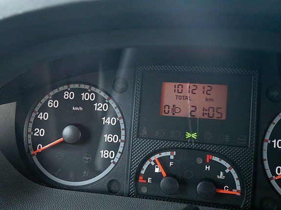 Vehicle Image 22