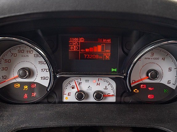 Vehicle Image 23