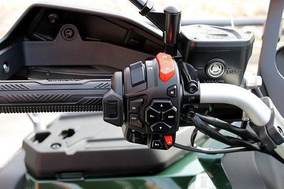 Vehicle Image 13