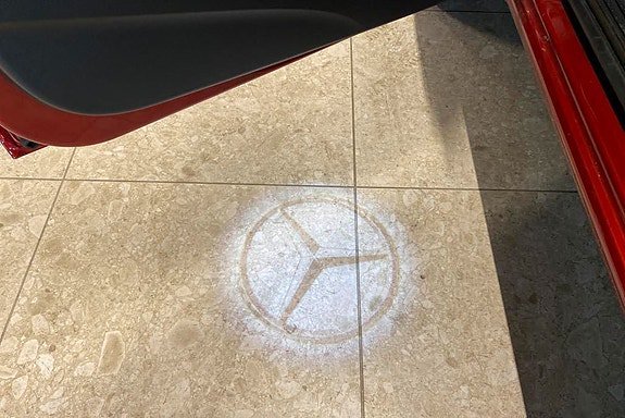 Vehicle Image 17