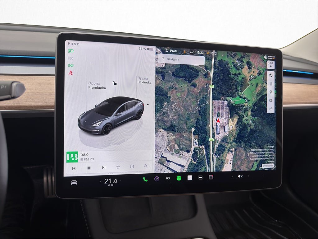 Vehicle Image 15