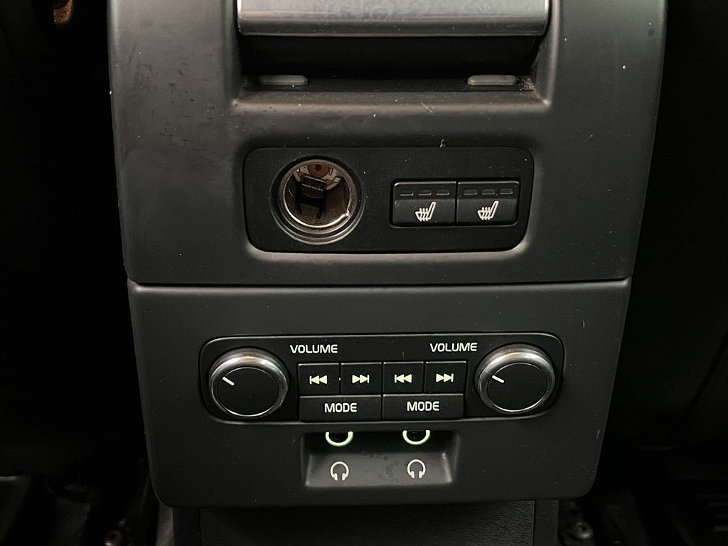 Vehicle Image 15
