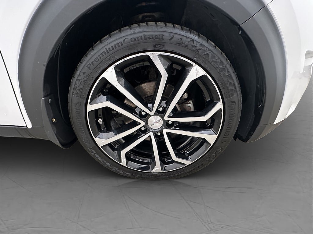 Vehicle Image 31
