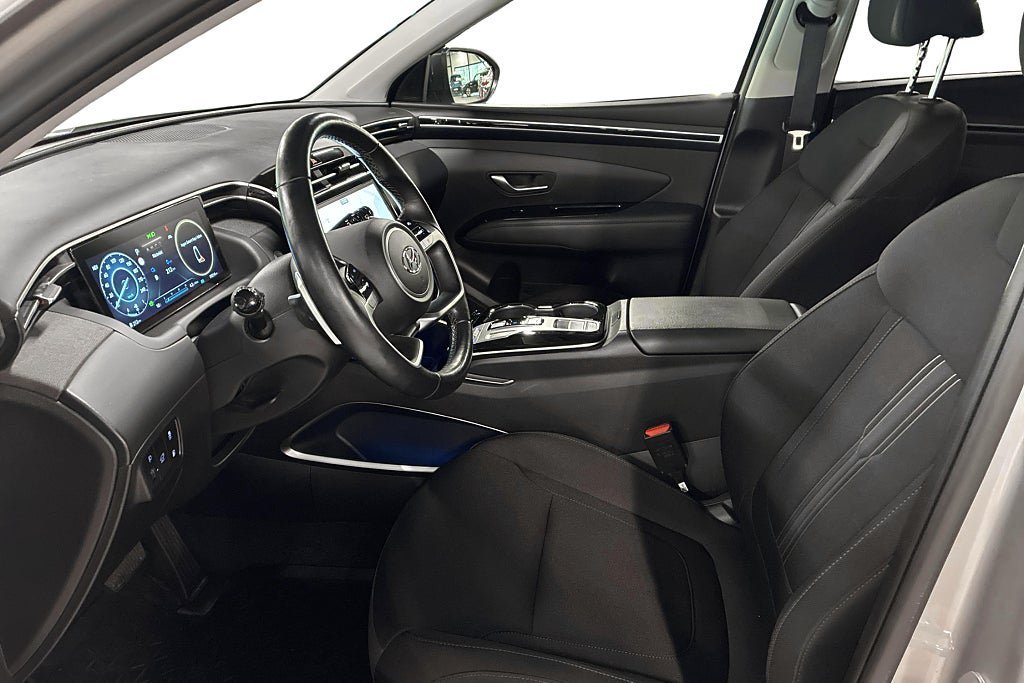 Vehicle Image 13