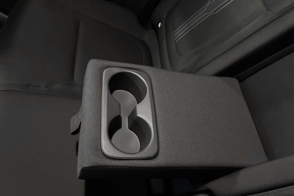 Vehicle Image 23